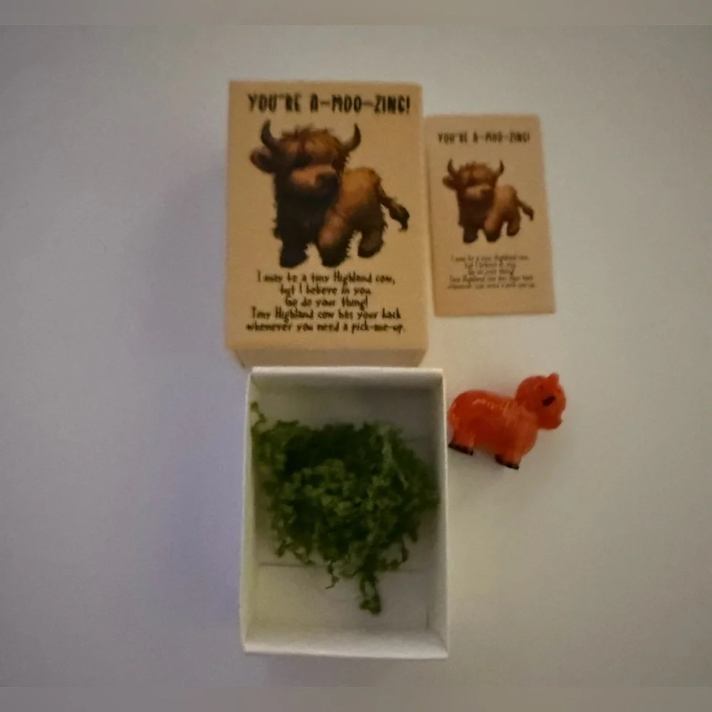 $2 Cute Highland Cow Figurine Gift New $2 WITH ANY $10 Order Or More